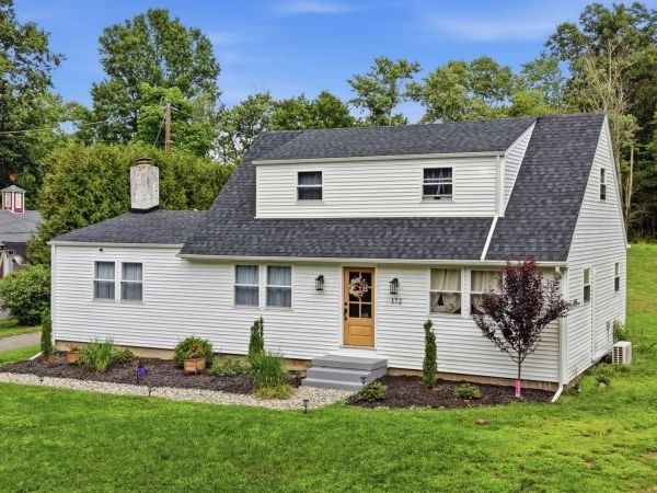 172 Ferry Rd, Delaware, NJ 08822