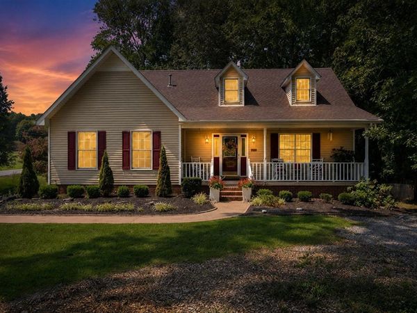 4207 Cemetery Road , Scottsville, KY 42164