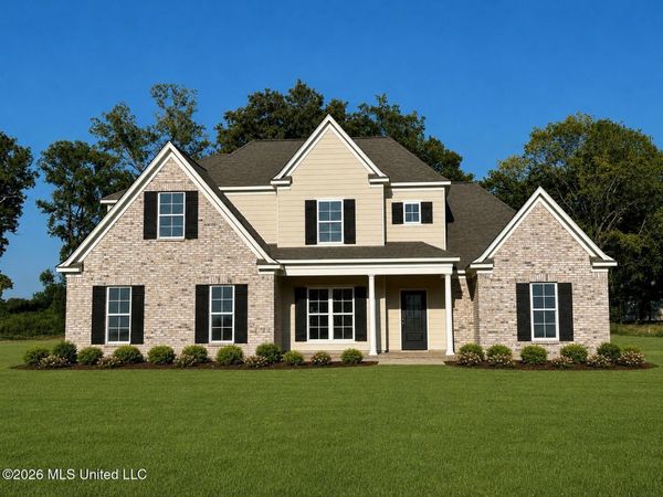 888 Hazelwood Drive, Lake Cormorant, MS 38641
