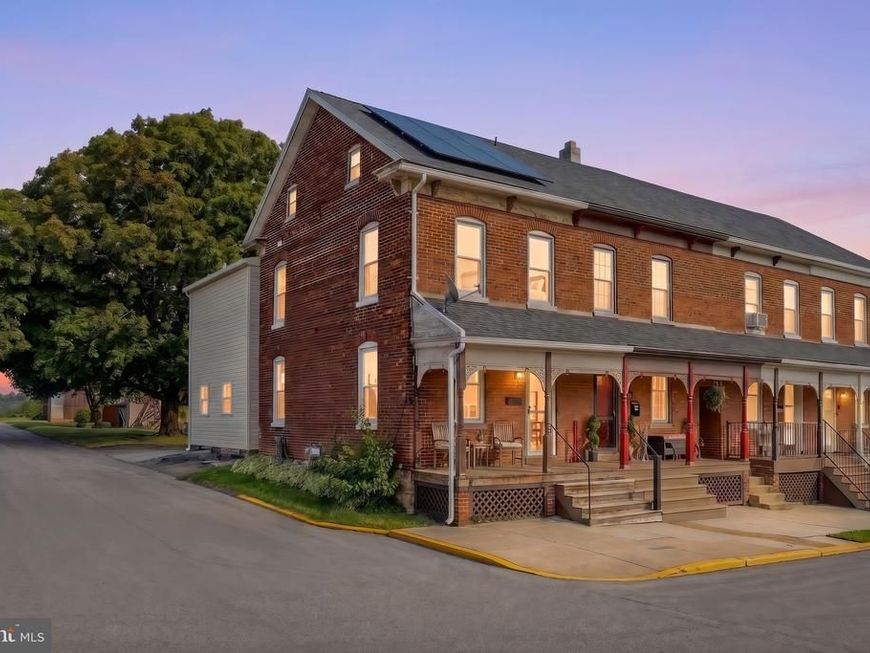 95 N East Street, Spring Grove, PA 17362 Main Photo