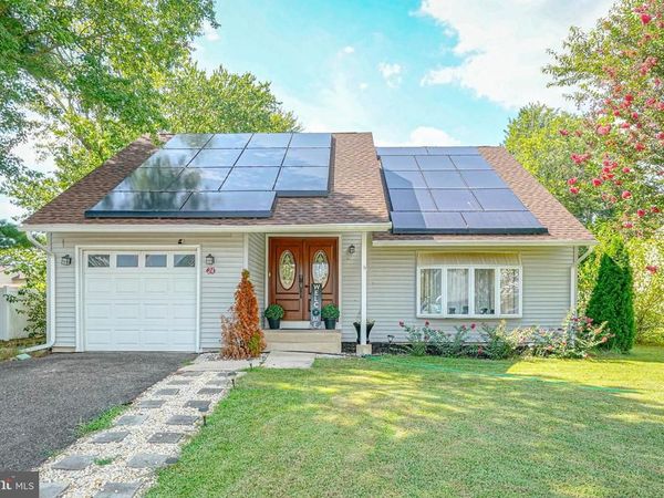 24 PEACHTON LANE, SICKLERVILLE, NJ 08081