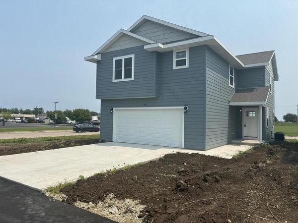 807 Arthur DRIVE, Milton, WI 53563