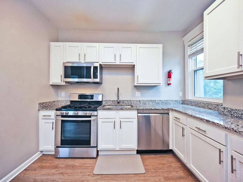 2709 Griffiths Avenue, Cincinnati, OH 45208 Photo 17