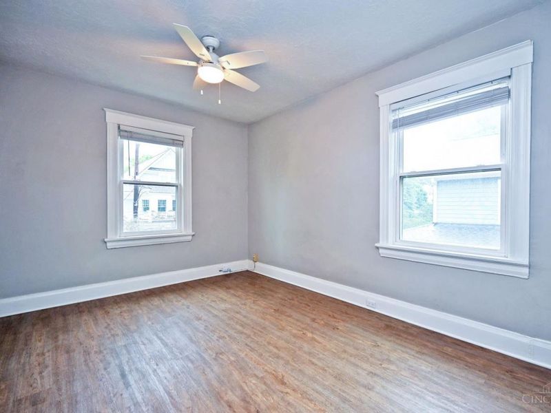 2709 Griffiths Avenue, Cincinnati, OH 45208 Photo 21