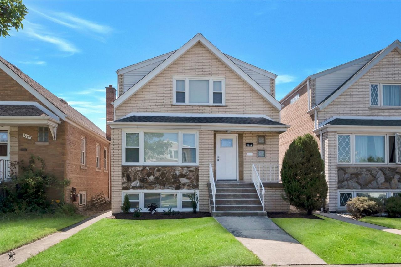 5244 S Tripp Avenue, Chicago, IL 60632 Main Photo