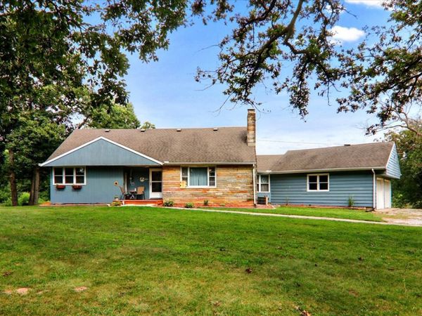 8485 N 2300 East Road , Downs, IL 61736