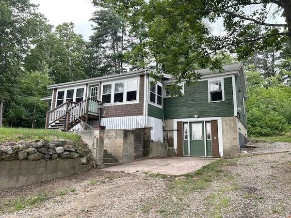 38 Meadow Street, Wakefield, NH 03872