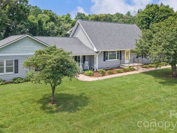 47 Cane Creek Circle , Fairview, NC 28730