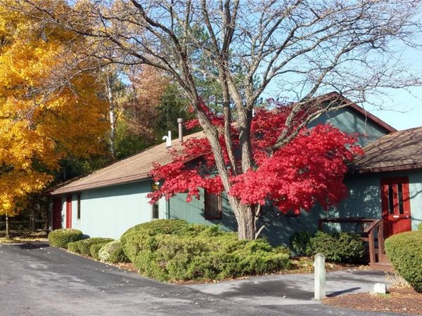 762 Pre Emption Road , Geneva, NY 14456