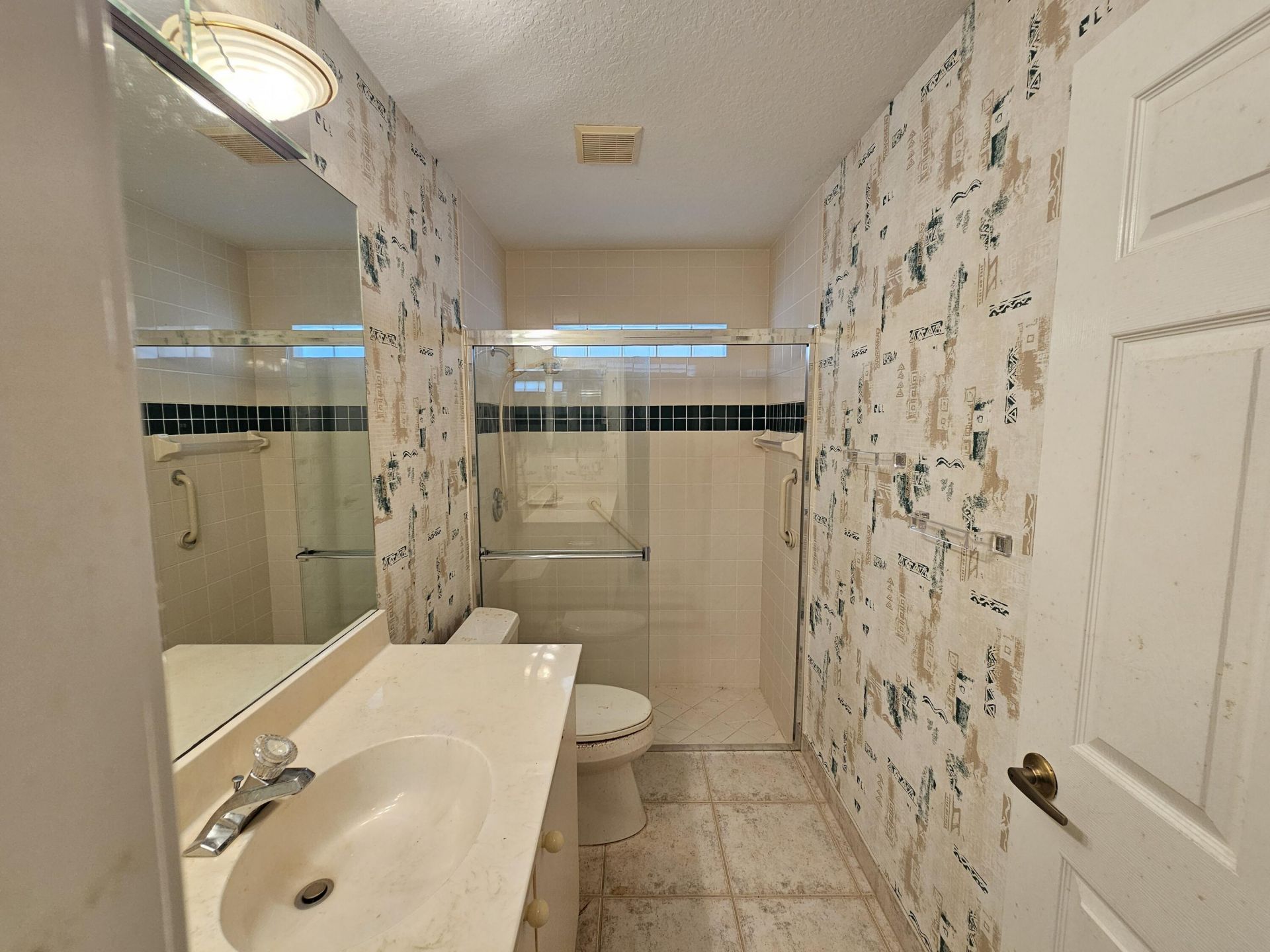 7245 Whitfield Avenue, Boynton Beach, FL 33437 Photo