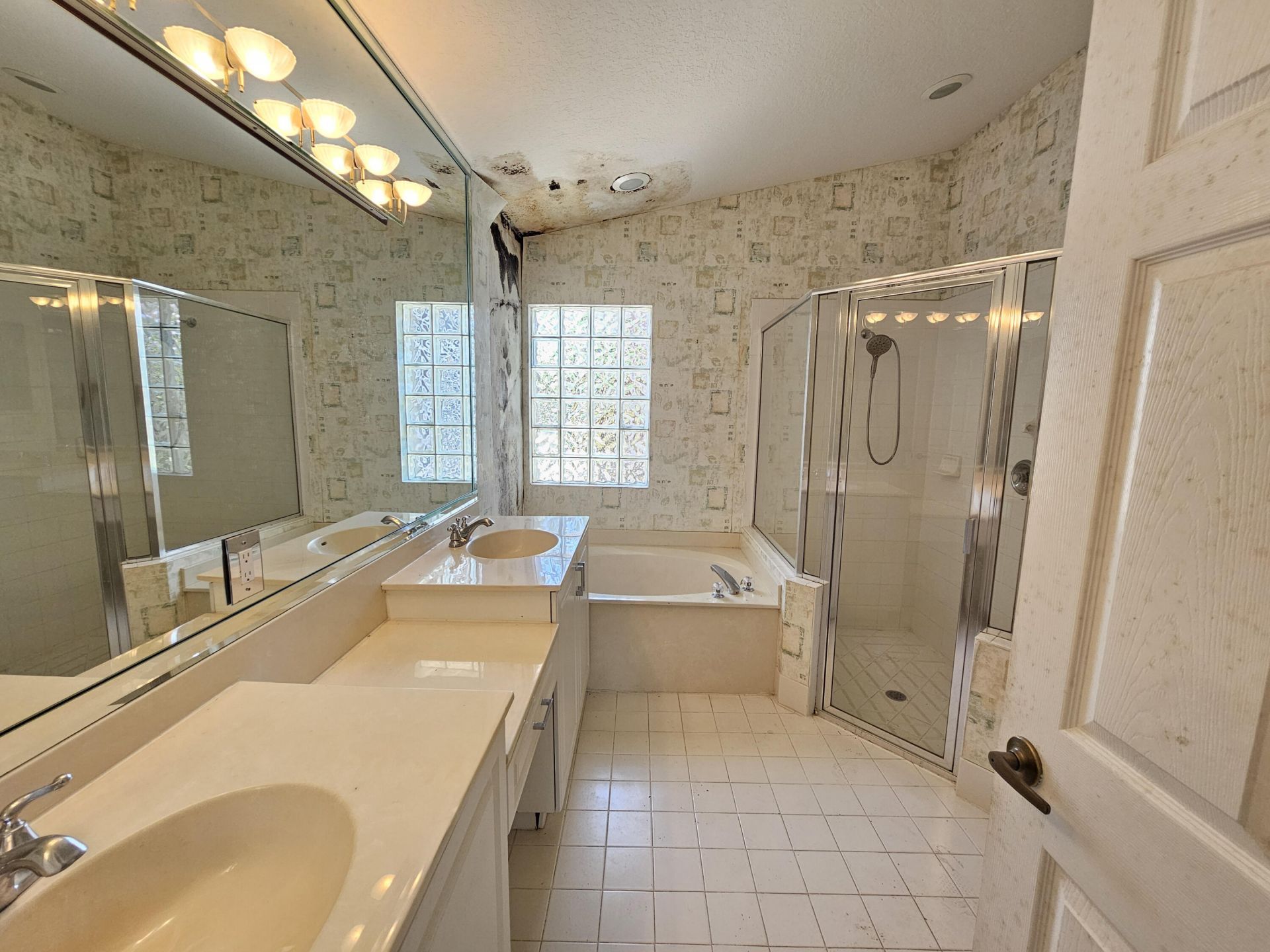 7245 Whitfield Avenue, Boynton Beach, FL 33437 Photo