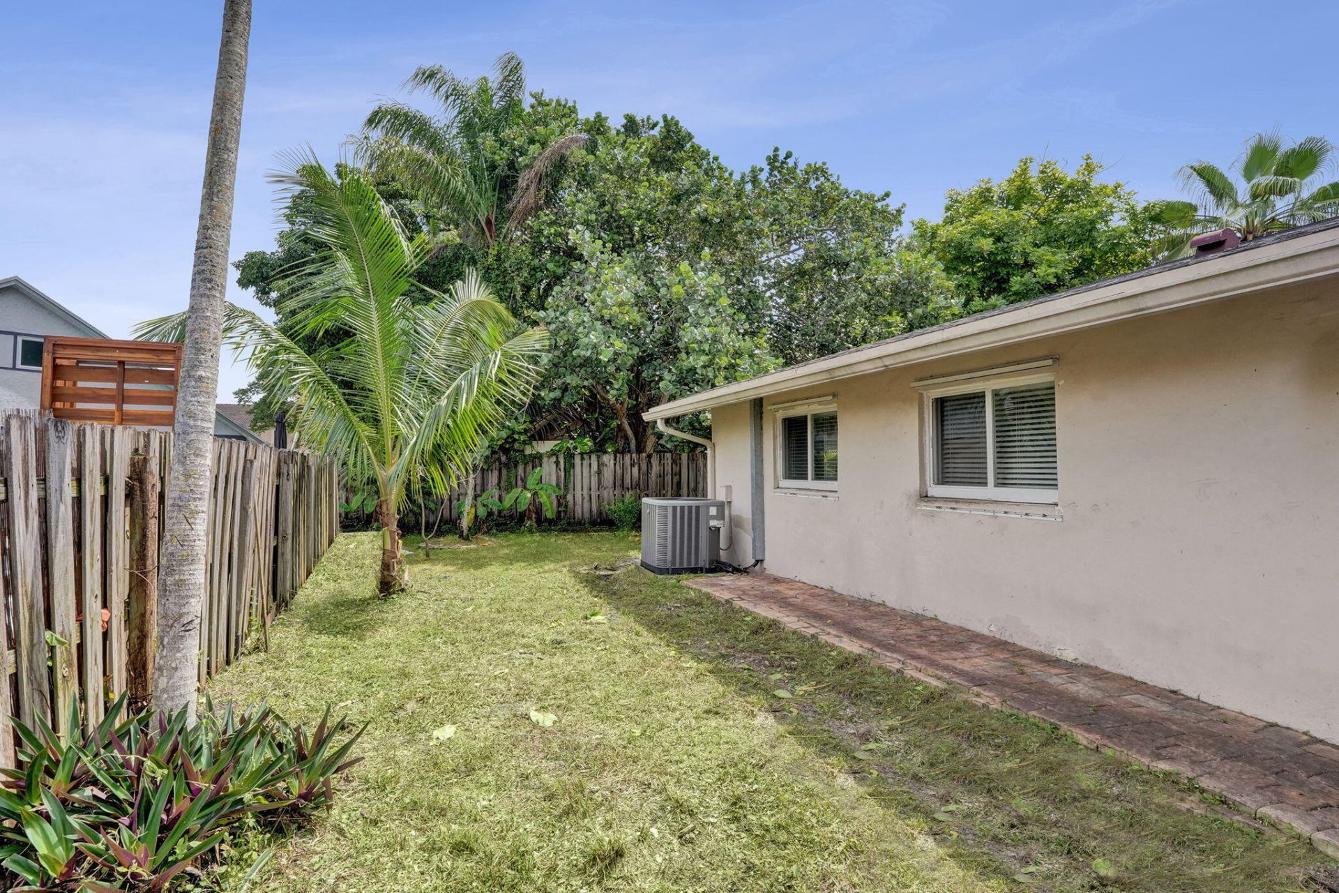 9321 NW 35th Manor, Sunrise, FL 33351 Photo