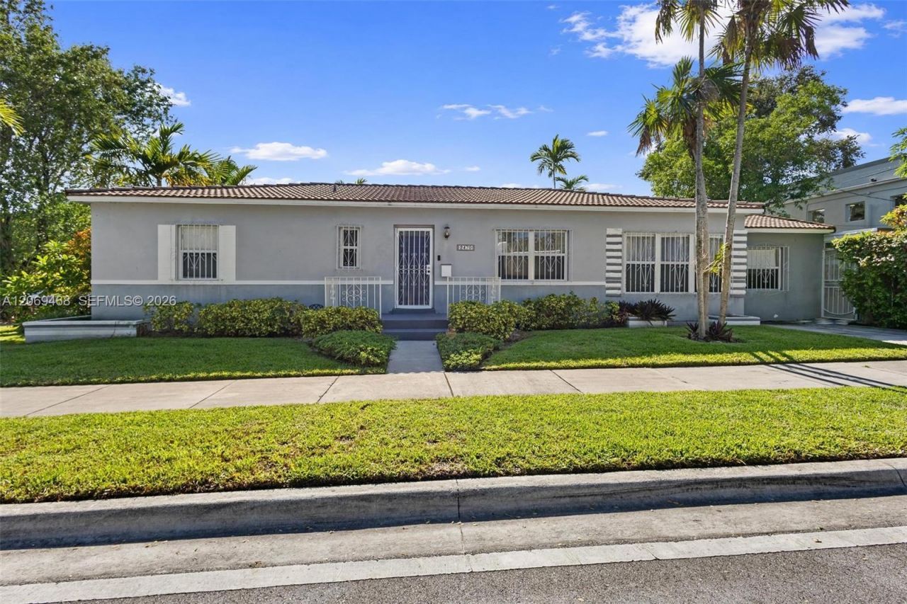 2470 SW 23rd Ave, Miami, FL 33145 Photo