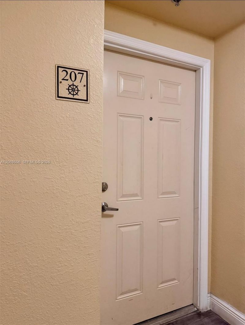 2415 NW 16th St Rd, Unit 207-1, Miami, FL 33125 Photo