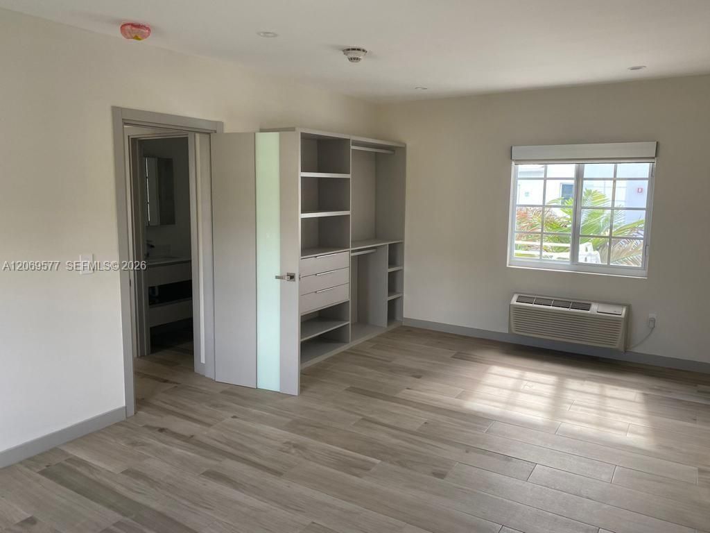 8035 Abbott Ave , Unit 107, Miami Beach, FL 33141 Photo