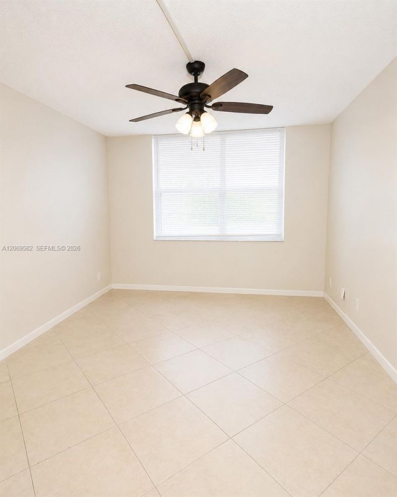 6700 Cypress Rd , Unit 507, Plantation, FL 33317 Photo