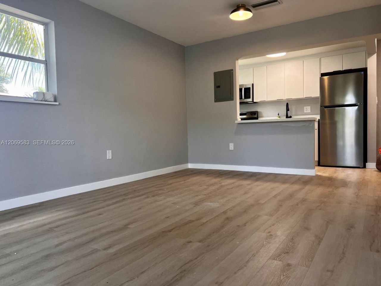 7820 NE Bayshore Ct, Unit 208, Miami, FL 33138 Photo