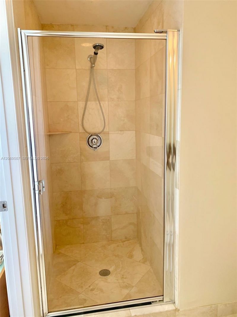 17555 Collins Ave , Unit 3202, Sunny Isles Beach, FL 33160 Photo