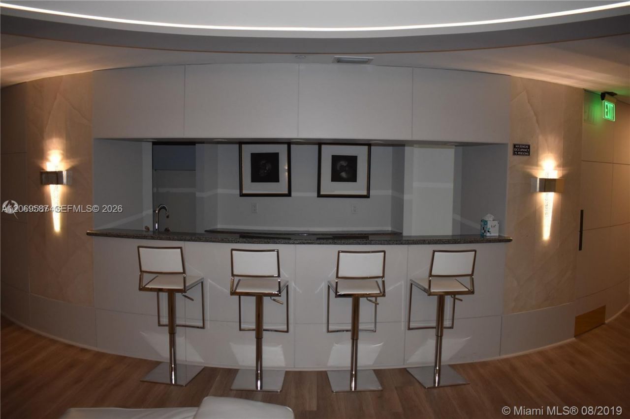 17555 Collins Ave , Unit 3202, Sunny Isles Beach, FL 33160 Photo
