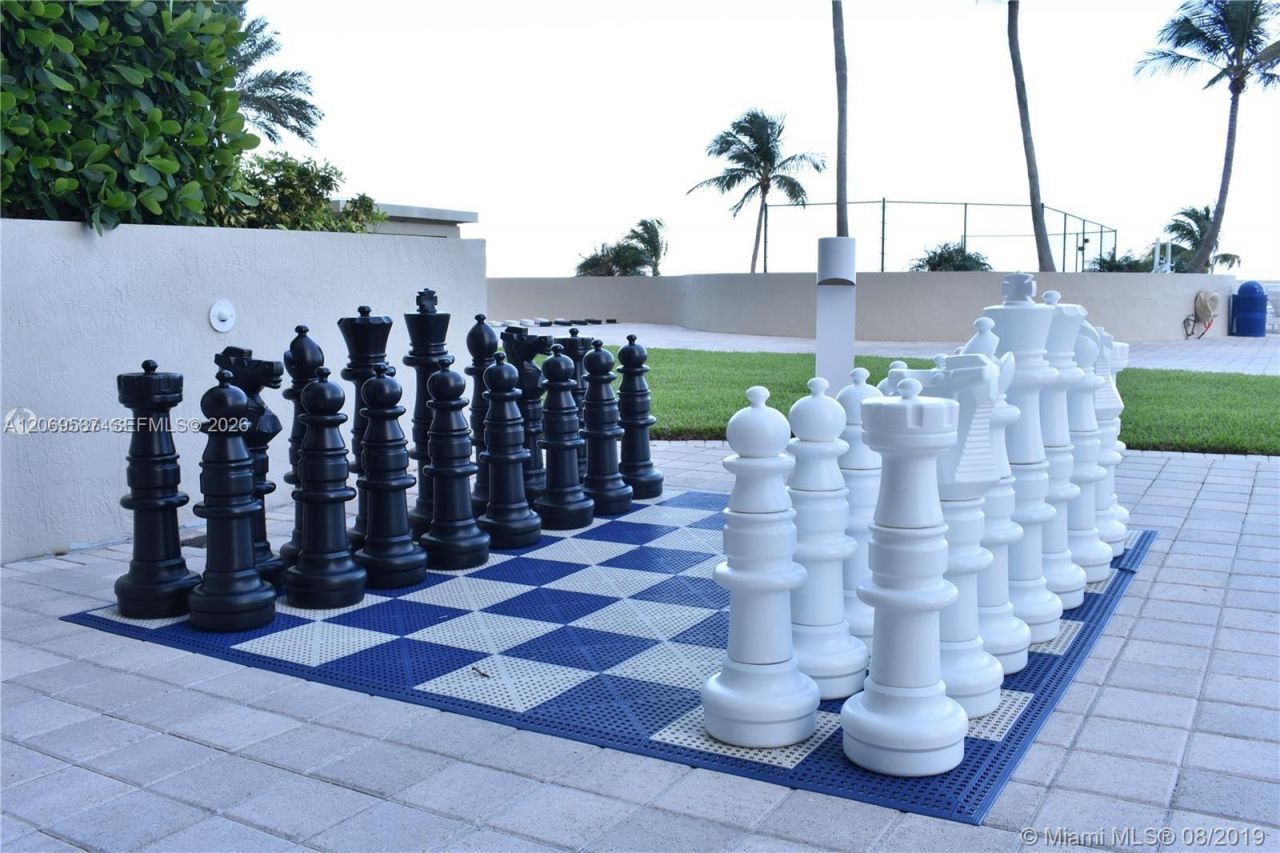 17555 Collins Ave , Unit 3202, Sunny Isles Beach, FL 33160 Photo