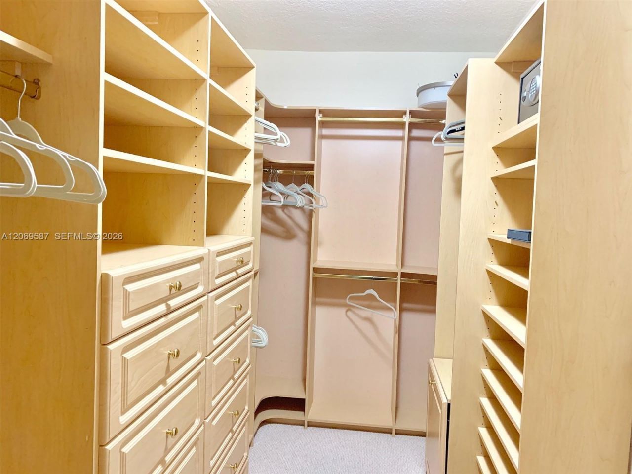 17555 Collins Ave , Unit 3202, Sunny Isles Beach, FL 33160 Photo