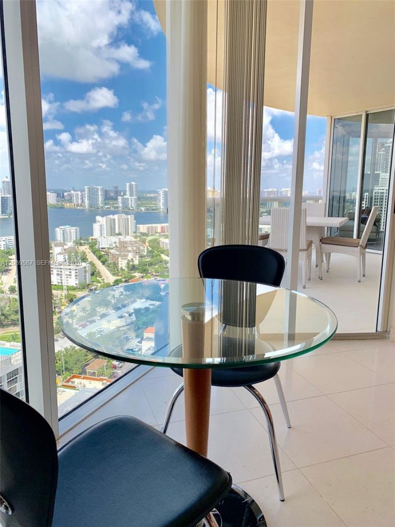 17555 Collins Ave , Unit 3202, Sunny Isles Beach, FL 33160 Photo