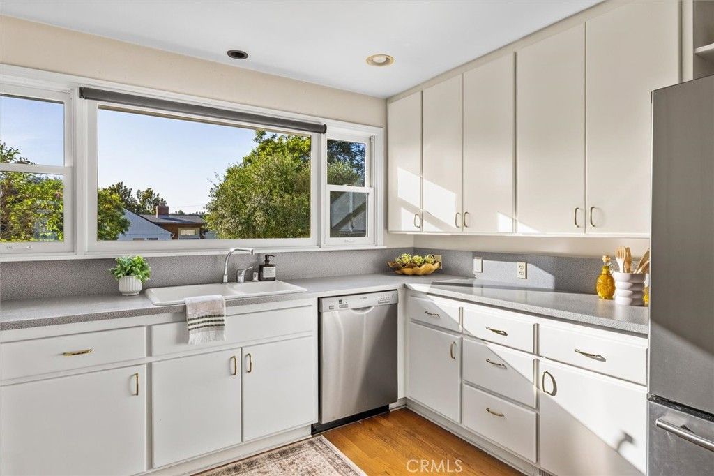 1739 Conejo Avenue, San Luis Obispo, CA 93401 Main Photo