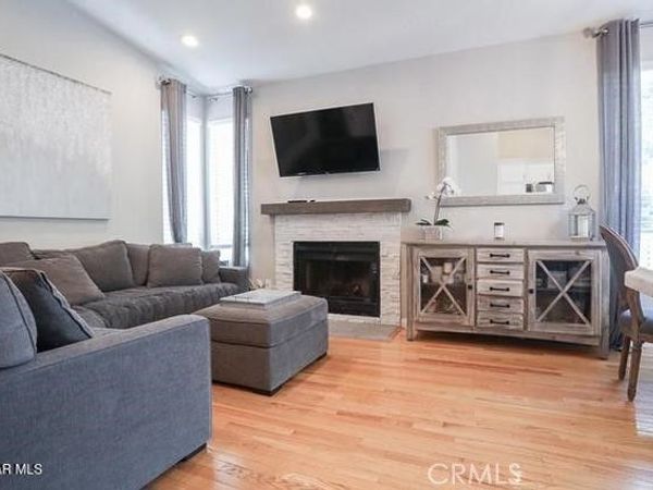 2438 Pleasant, Thousand Oaks, CA 91362
