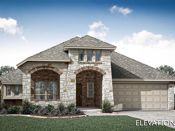 541 Red Maple Road, Waxahachie, TX 75165