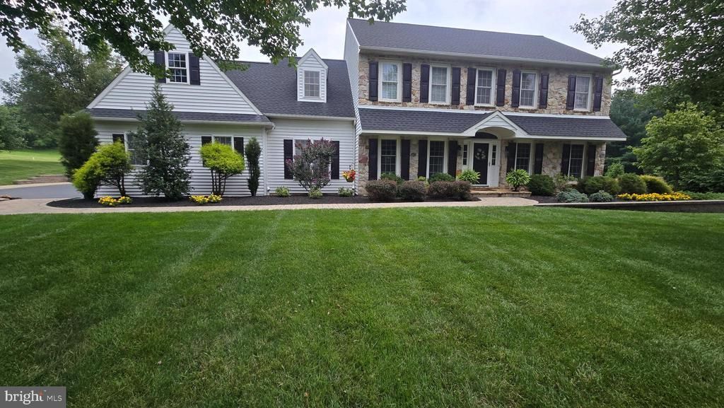 118 STONEGATE DRIVE, LANDENBERG, PA 19350