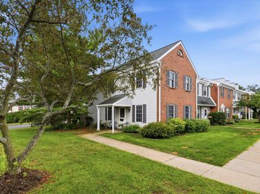 325 CHRISTOPHER COURT, LANSDALE, PA 19446