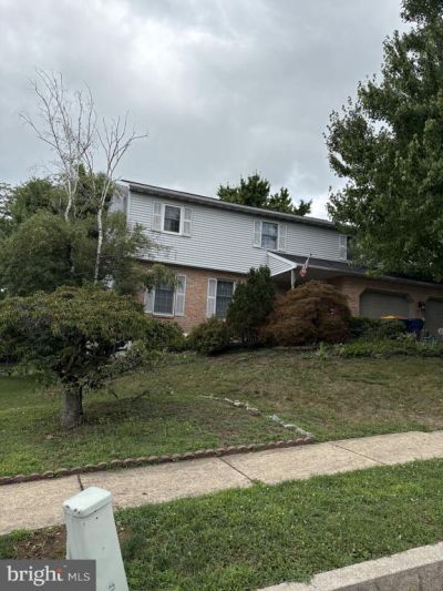 814 IRONSTONE LANE, SINKING SPRING, PA 19608