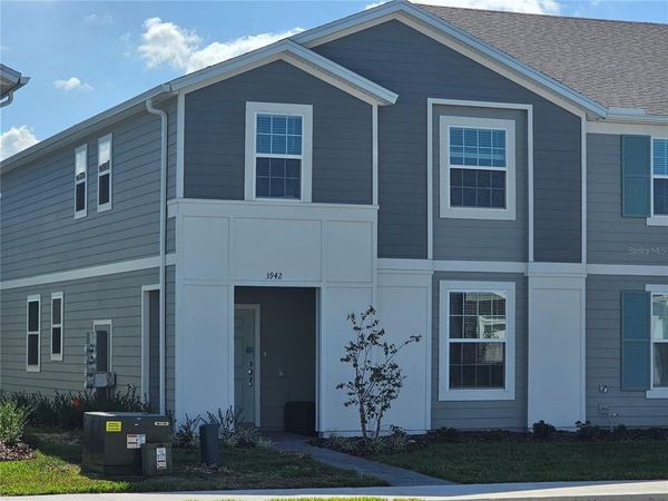 3942 LANA AVENUE , DAVENPORT, FL 33897