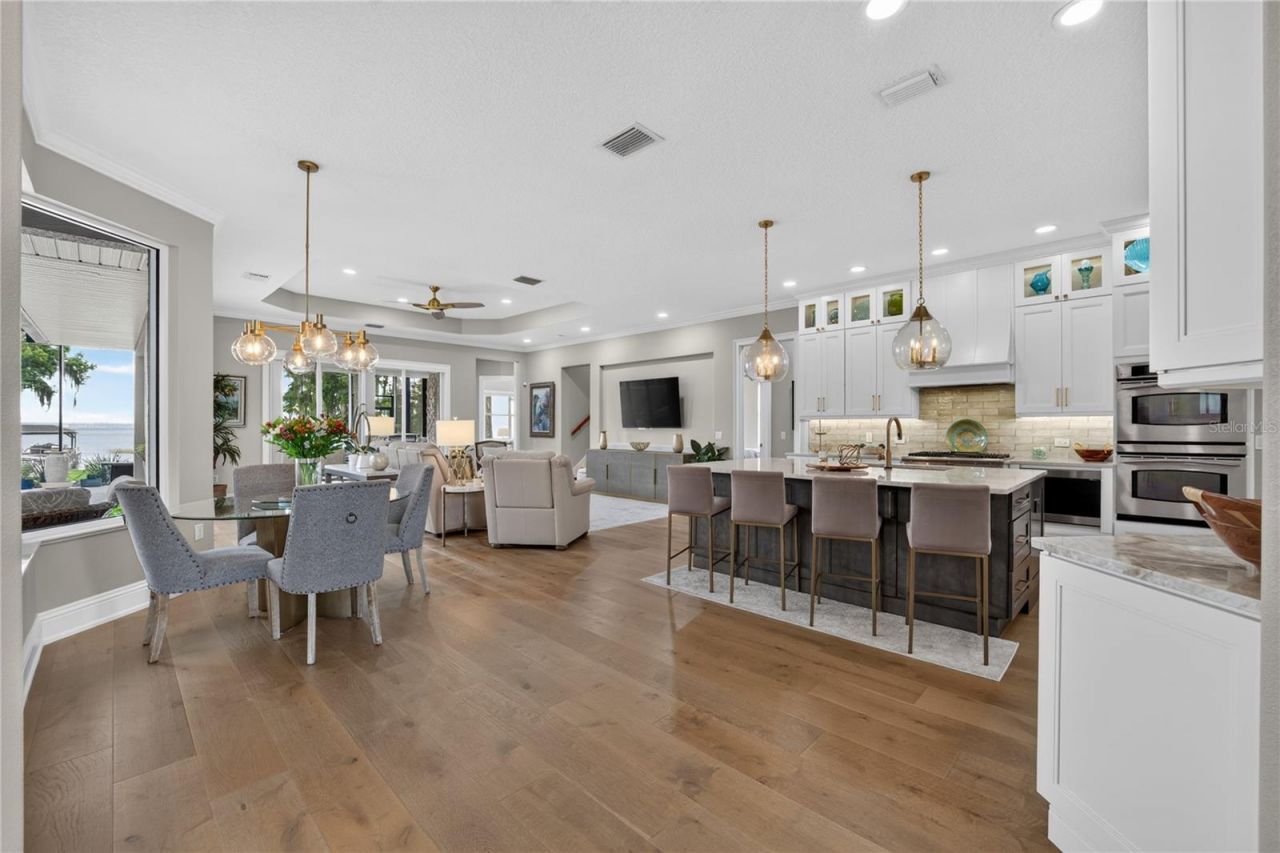 7311 Birds Nest Court, Yalaha, FL 34797 Photo