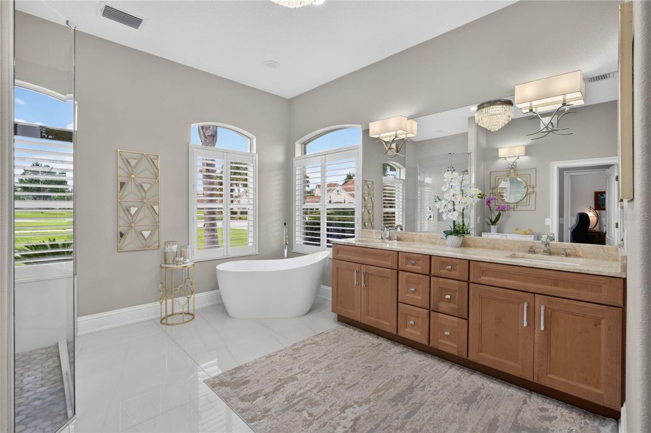 7311 Birds Nest Court, Yalaha, FL 34797 Photo