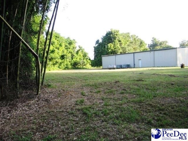 1456 Nichols Highway Photo 4