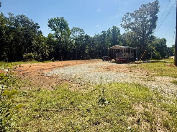 1582 Armour Circle, Elberton, GA 30635