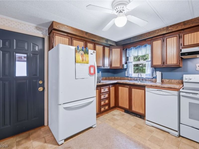 5953 State Route 87, Kinsman, OH 44428 Photo 16