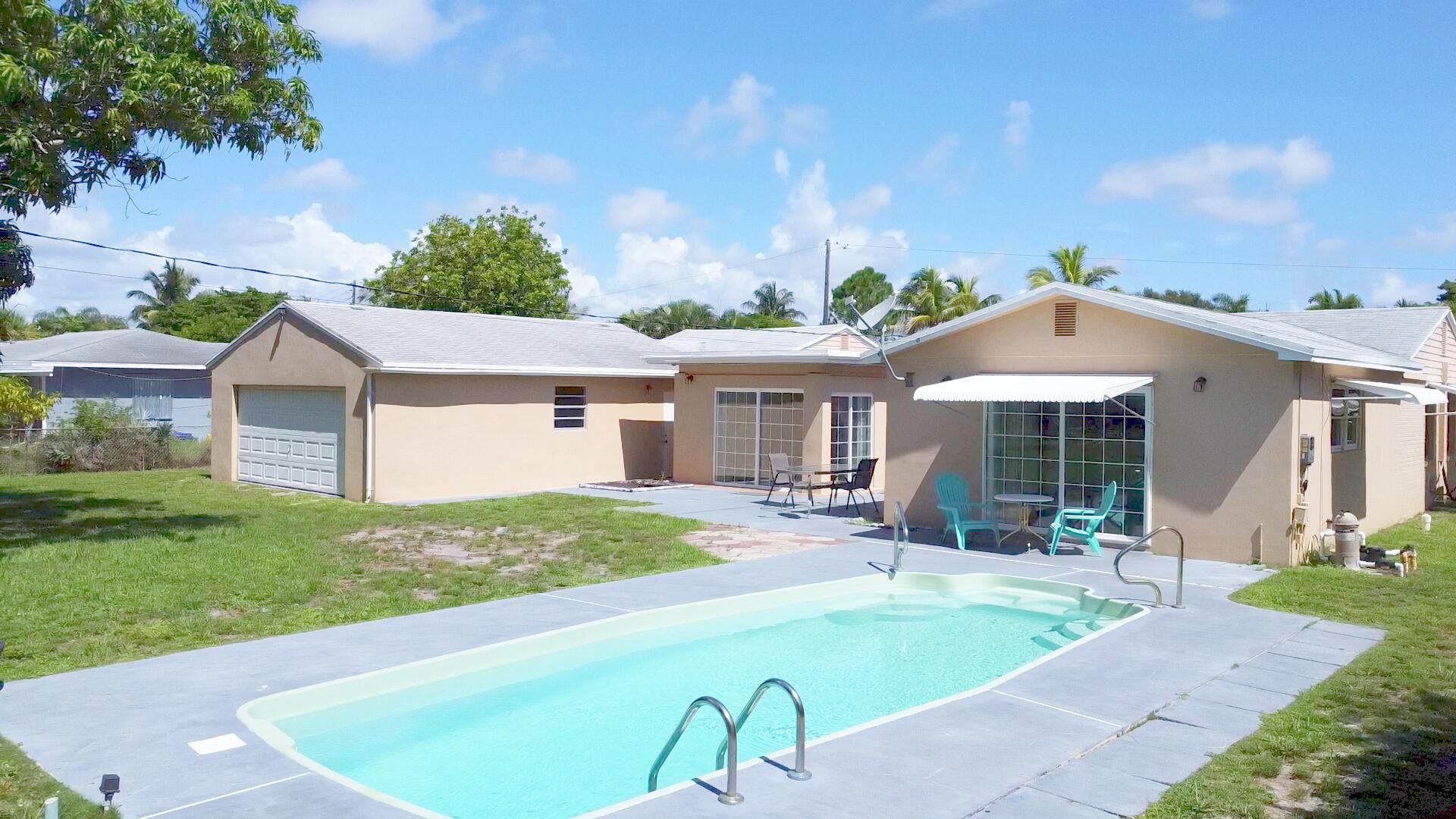 1229 15th Avenue N, Lake Worth Beach, FL 33460 Photo