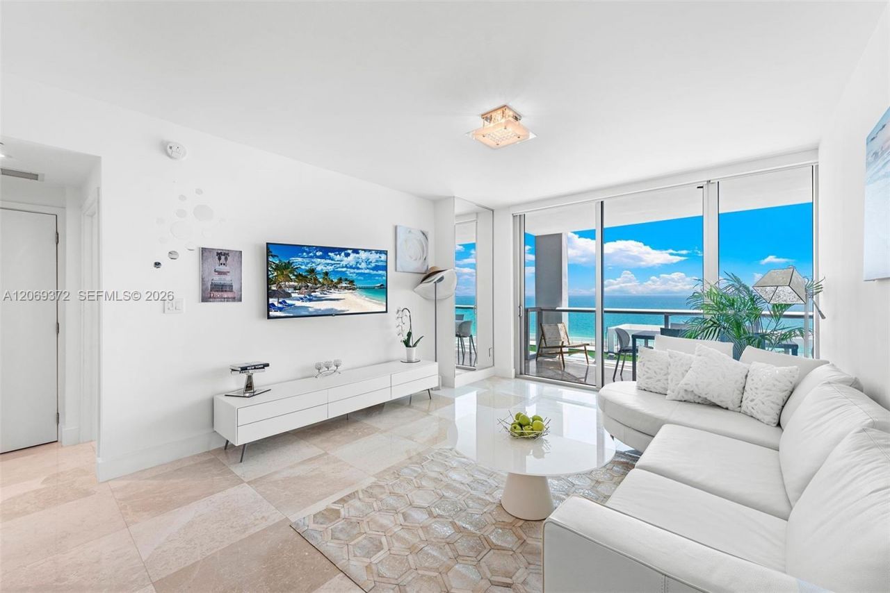 6799 Collins Ave , Unit 804, Miami Beach, FL 33141 Photo