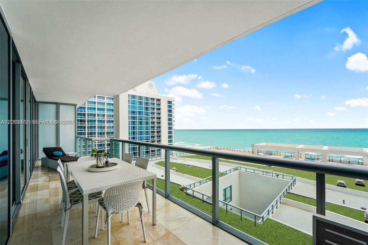 6799 Collins Ave , Unit 804, Miami Beach, FL 33141 Photo