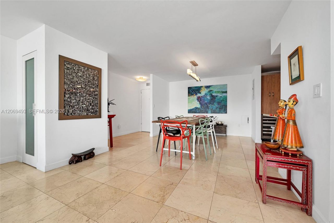 11 Island Ave, Unit 906, Miami Beach, FL 33139 Photo