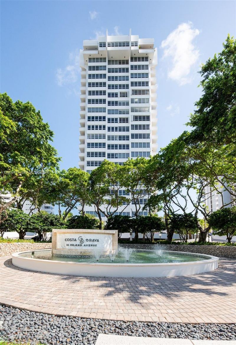 11 Island Ave, Unit 906, Miami Beach, FL 33139 Photo