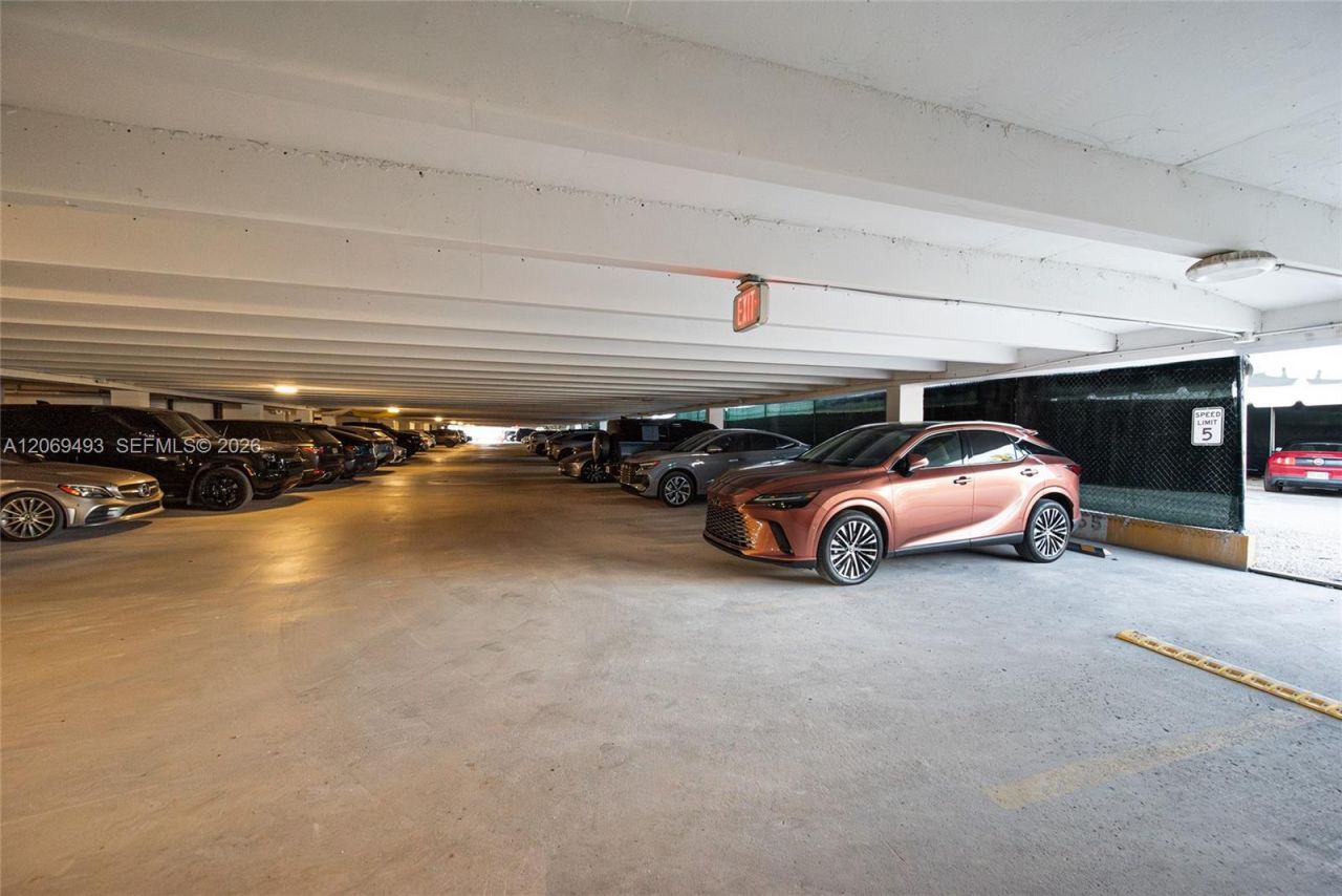 11 Island Ave, Unit 906, Miami Beach, FL 33139 Photo