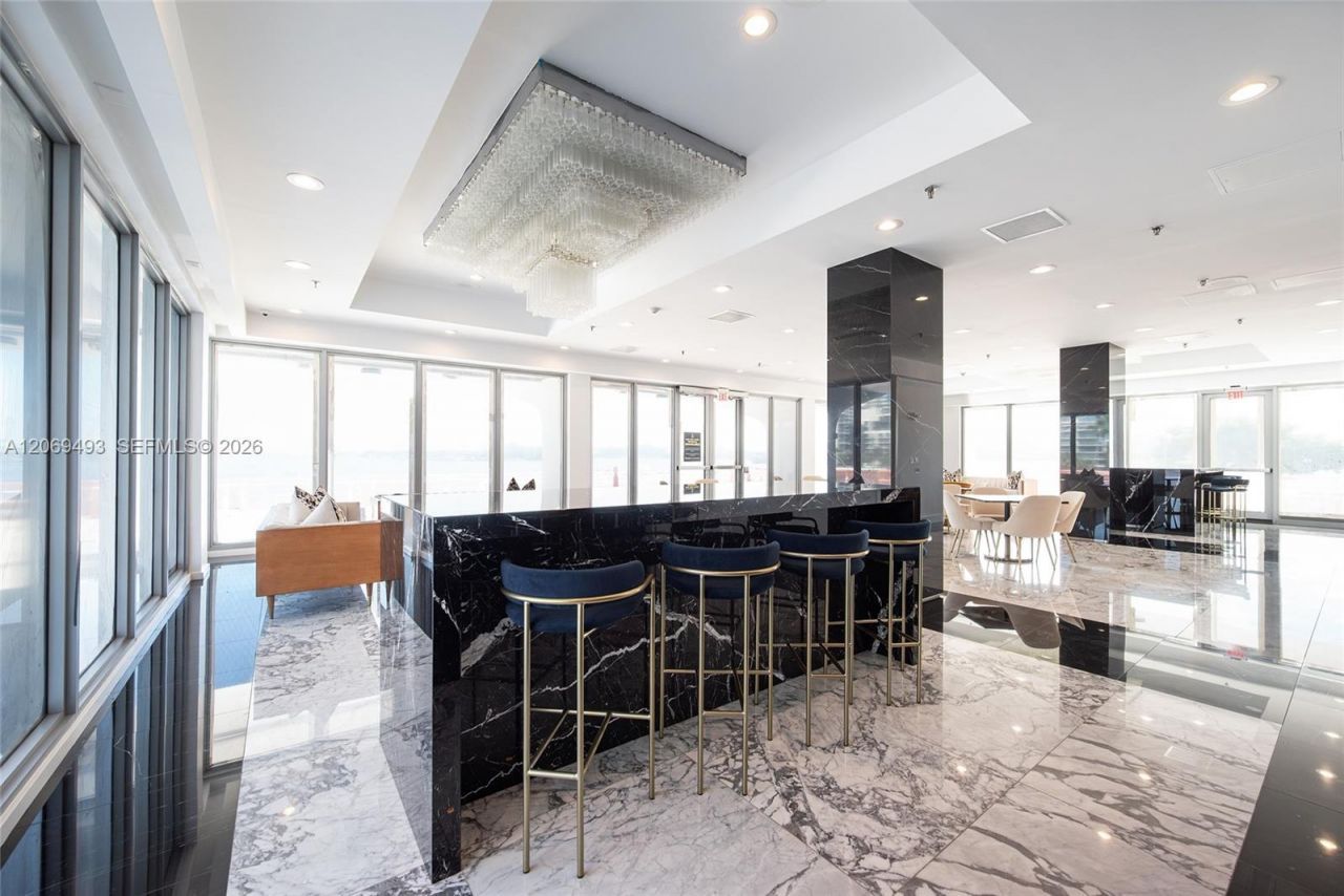 11 Island Ave, Unit 906, Miami Beach, FL 33139 Photo