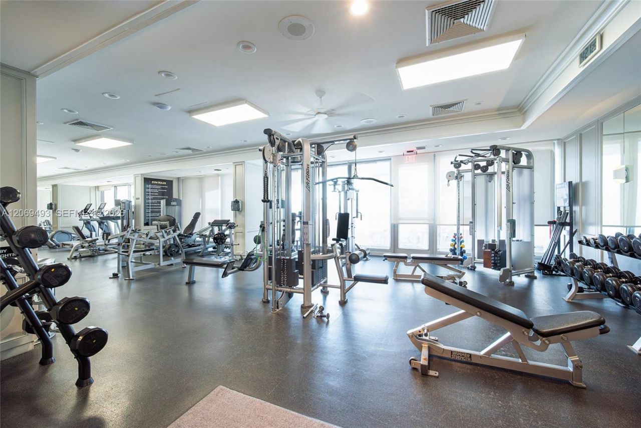 11 Island Ave, Unit 906, Miami Beach, FL 33139 Photo