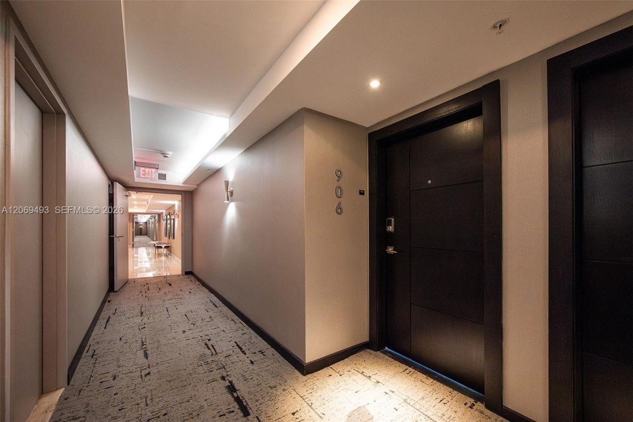 11 Island Ave, Unit 906, Miami Beach, FL 33139 Photo