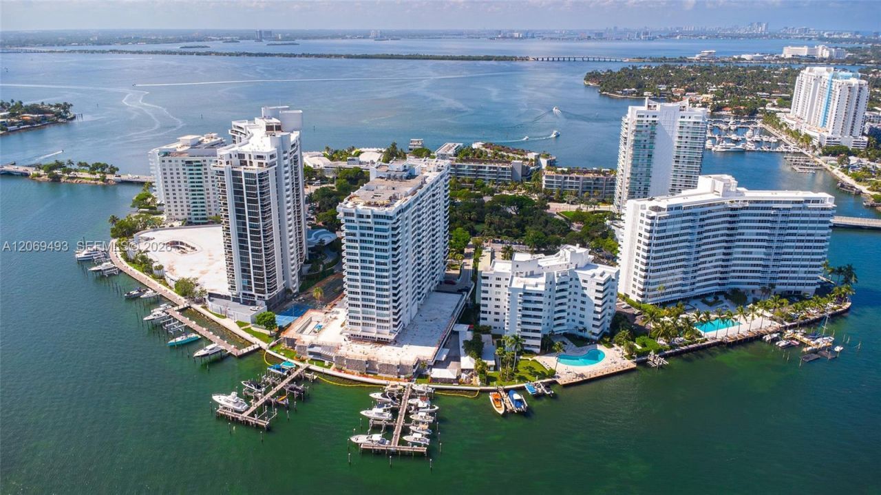 11 Island Ave, Unit 906, Miami Beach, FL 33139 Photo