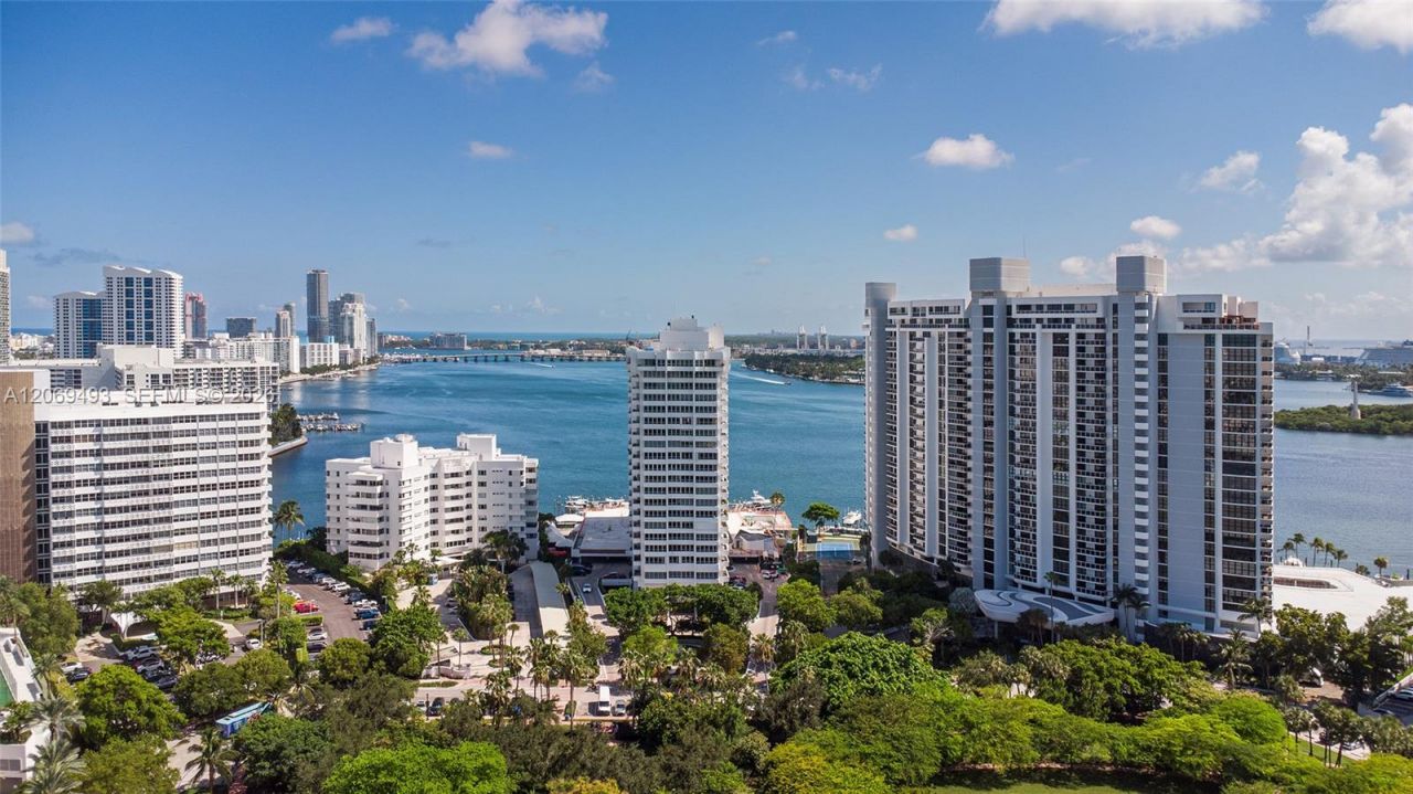 11 Island Ave, Unit 906, Miami Beach, FL 33139 Photo