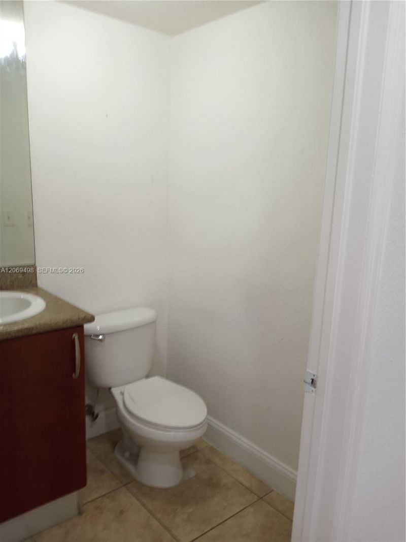 7427 NW 181st Ter , Unit 7427, Hialeah, FL 33015 Photo